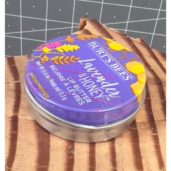 Burts Bees Lavender & Honey Lip Butter 0.4 Oz New Sealed Tin - Picture 2 of 4